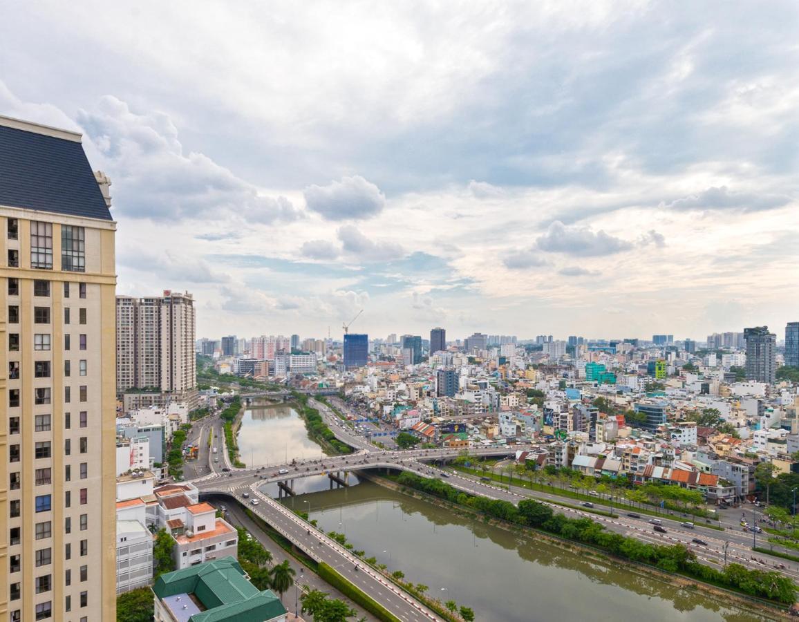 S Lux Apartment Хошимін Екстер'єр фото