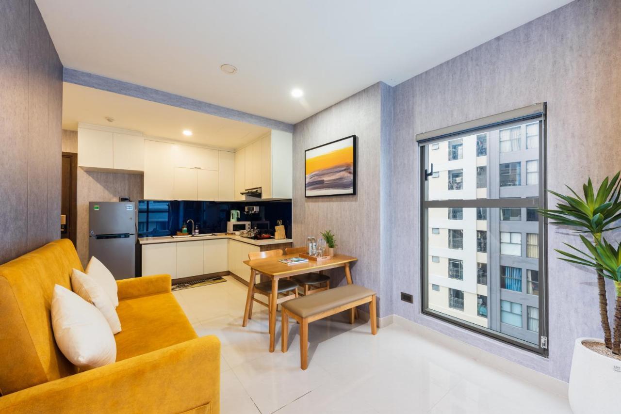 S Lux Apartment Хошимін Екстер'єр фото